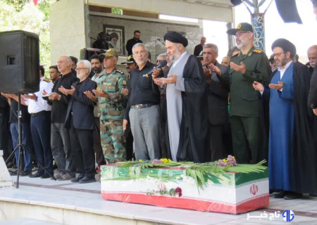 پیکر مطهر شهید «هوشنگ ناصرپور» در بروجرد تشییع شد