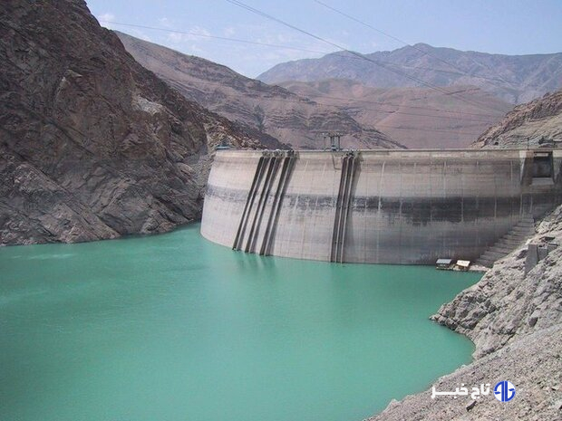 آبیاری ۴۰۰ هکتار از اراضی لرستان با افتتاح سد «تاج امیر»