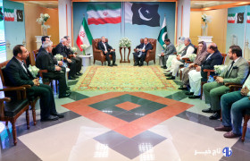 ایران و پاکستان ۱۲ تفاهمنامه همکاری امضا کردند