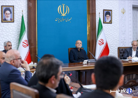 تأکید پزشکیان بر بازنگری در خصوصی‌سازی با مدیریت بهره‌ور و پاسخگو