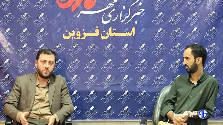 رسانه خط مقدم روشنگری و مبارزه با تحریف واقعیت است
