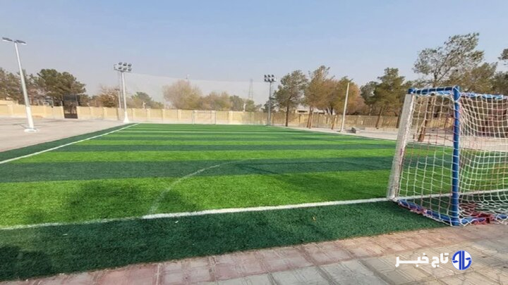 زمین چمن مصنوعی در روستای قزل‌بلاغ دیواندره افتتاح شد