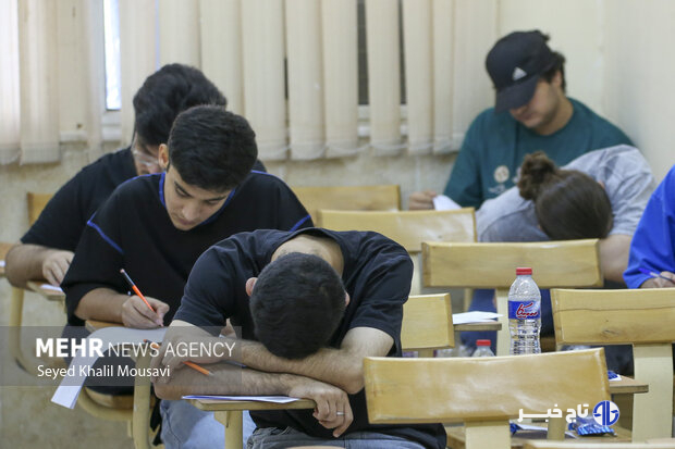 غیبت لرستان در رتبه‌های برتر کنکور؛ زنگ خطری برای عدالت آموزشی!