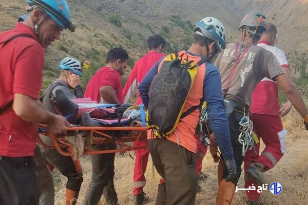نجات جان مرد ۴۰ ساله پس از ۹ ساعت عملیات طاقت‌فرسا در ارتفاعات یرک