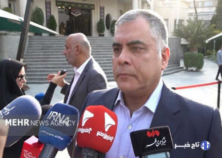 پاک‌نژاد: قیمت بنزین سوپر احتمالاً به بیش از ۵۰ هزار تومان برسد