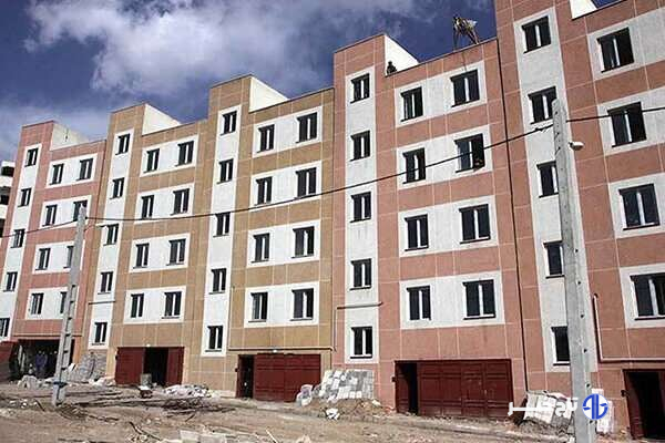 ۵۰ درصد واحدهای در حال ساخت نهضت ملی مسکن در لرستان بدون تسهیلات هستند