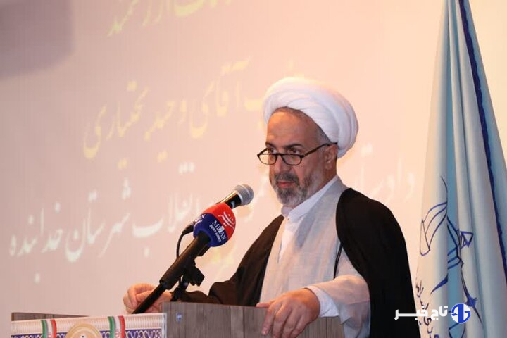 رفع مشکلات واحدهای تولیدی مورد  توجه جدی قرار گیرد