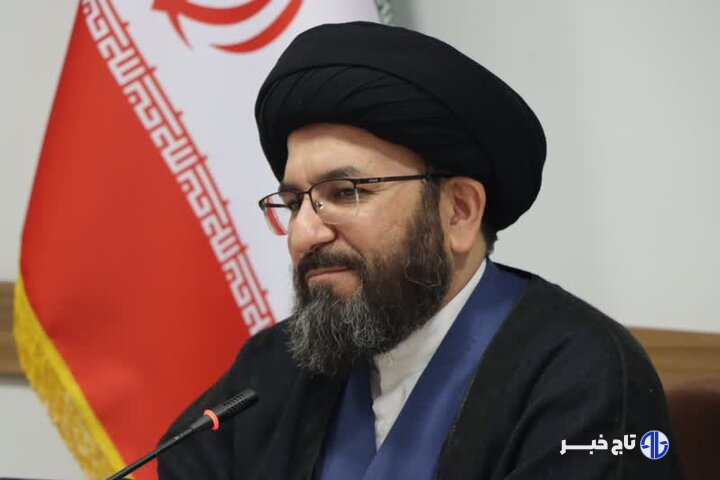 ساختن ایران قوی با روحیه انقلابی و مردم‌باوری امکان‌پذیر است