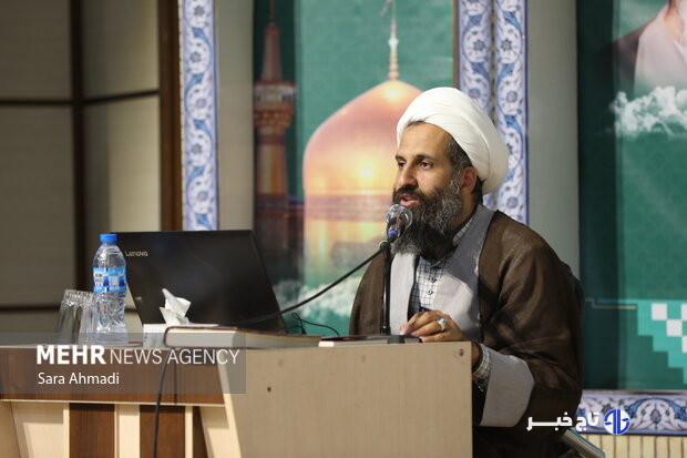 صاحبقرانی: سبک زندگی مؤمنان باید بر مدار حیات و ممات شهدایی قرار گیرد