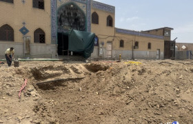 مدیرکل میراث فرهنگی: ۱۰۰ سکه تاریخی در دل کمرزرین اصفهان کشف شد
