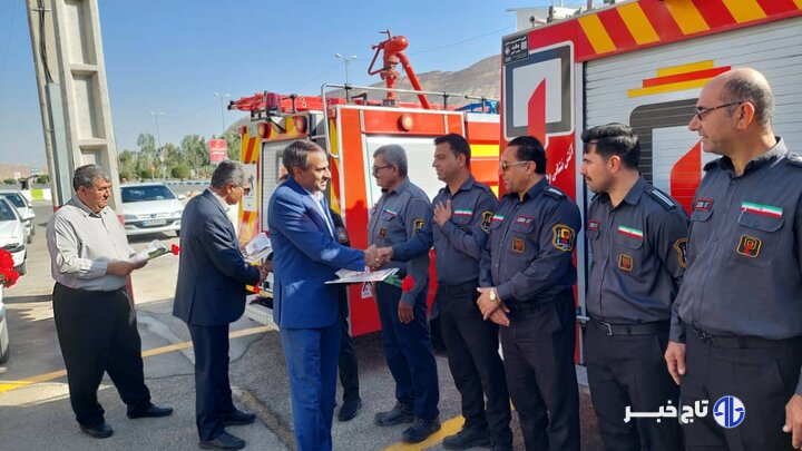 میرزایی: امکانات و تجهیزات آتش نشانی گراش تقویت می‌شود