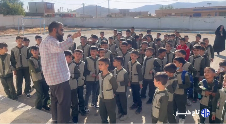 آغاز سال تحصیلی دانش‌آموزان هرچگان از امروز