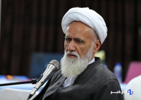 آیت‌الله حائری شیرازی(ره) مردی از تبار فقاهت و اصول