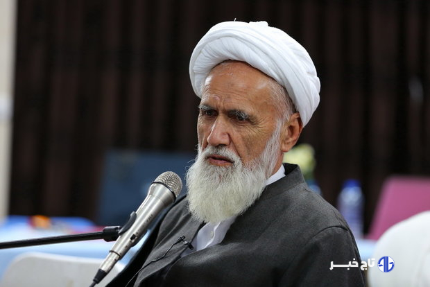 آیت‌الله حائری شیرازی(ره) مردی از تبار فقاهت و اصول