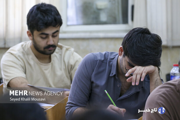 اعلام زمان پرینت کارت و شهرهای محل برگزاری آزمون وکالت ۱۴۰۴