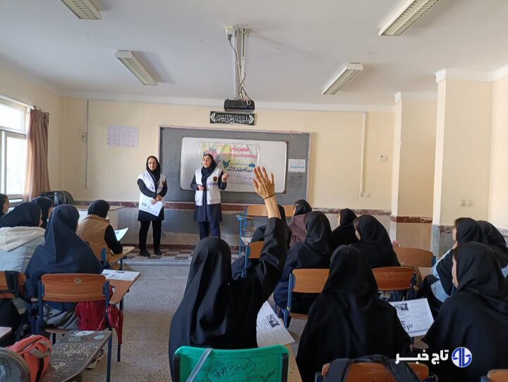 برگزاری کارگاه «سلامت روان» برای دانش‌آموزان دیواندره