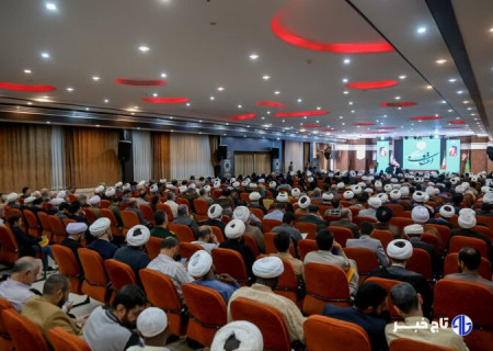 ثبات معنویت معتکفین هدف برپایی دهمین کنگره ملی اعتکاف