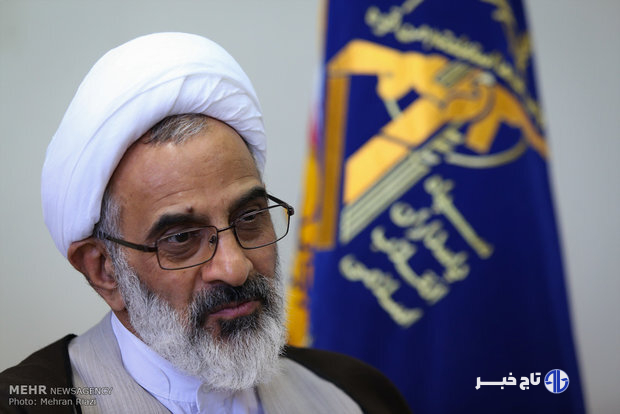 حاجی صادقی: امت متصل به ولایت هرگز شکست نمی‌خورد