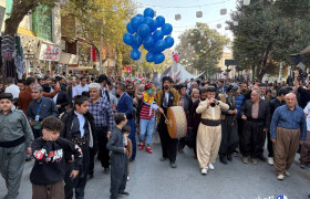 شهر مریوان رنگ هنر گرفت؛ جشنواره تئاتر خیابانی از خیابانها تا مدارس
