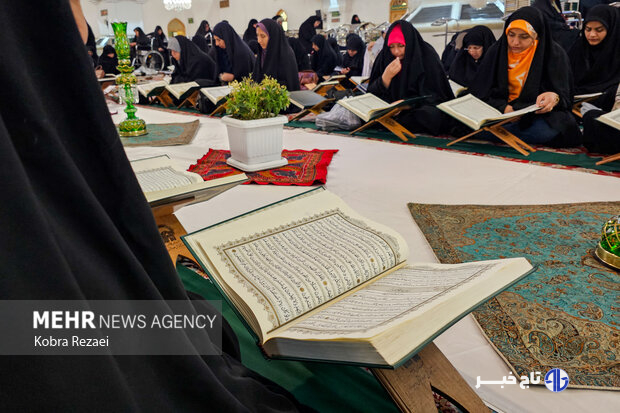 محفل قرآنی «رِجالٌ صَدَقوا» با یادبود شهدای اقتدار در کاشان برگزار شد