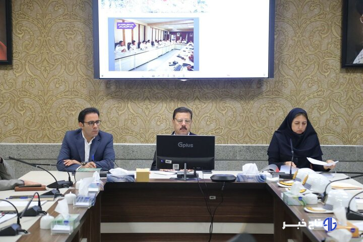 محمدی بر استفاده بهینه از حمل ونقل عمومی و ایمن سازی معابر تاکید کرد