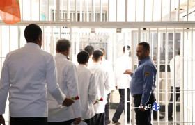 بانوی عکاس در ری برای آزادی ۳ زندانی پنج سکه طلای مهریه خود را هدیه کرد