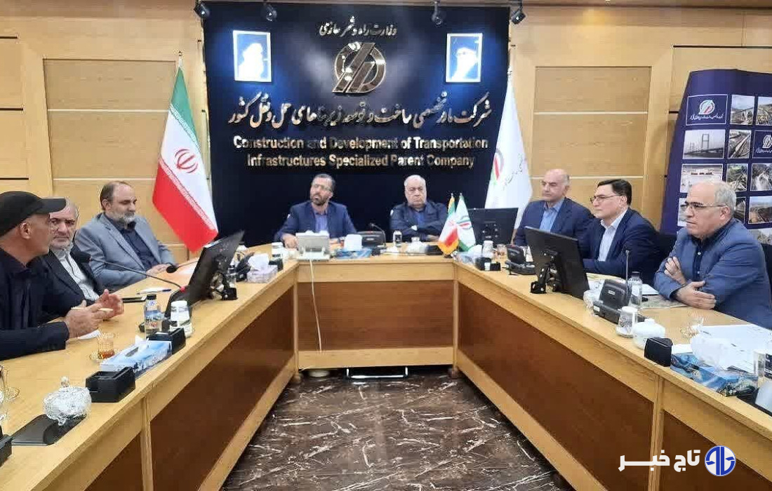 فرماندار: عملیات اجرایی راه‌آهن و تقاطع‌های غیر همسطح بروجرد تسریع می‌شود