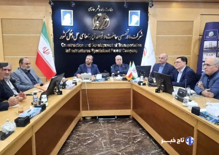فرماندار: عملیات اجرایی راه‌آهن و تقاطع‌های غیر همسطح بروجرد تسریع می‌شود