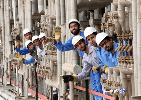 قرارداد ۶۱ میلیارد تومانی برای توسعه زیرساخت‌های منطقه ویژه اقتصادی ازنا منعقد شد