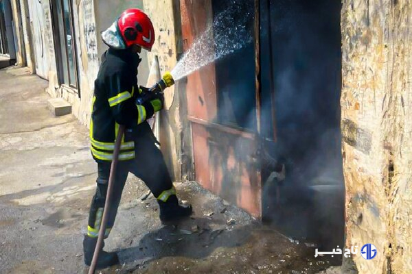 آتش‌سوزی در شرکت ام دی اف شوش مهار شد