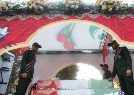 آیین تشییع ۸ شهید گمنام در اهواز برگزار شد