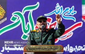 ایران پرچمدار مبارزه با استکبار جهانی است