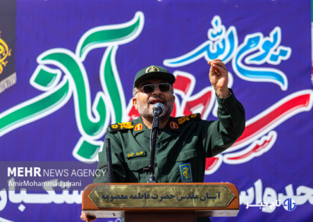 ایران پرچمدار مبارزه با استکبار جهانی است