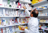 بازی تامین اجتماعی با داروخانههای ورشکسته!