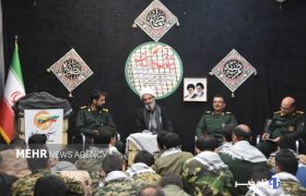 «بسیجیان» دانش مبارزه با دشمن و تسلط بر امور دفاعی را فرابگیرند