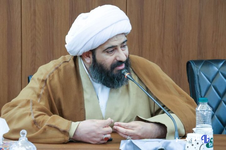 روستای قبادبزن قم غرق در مشکلات است