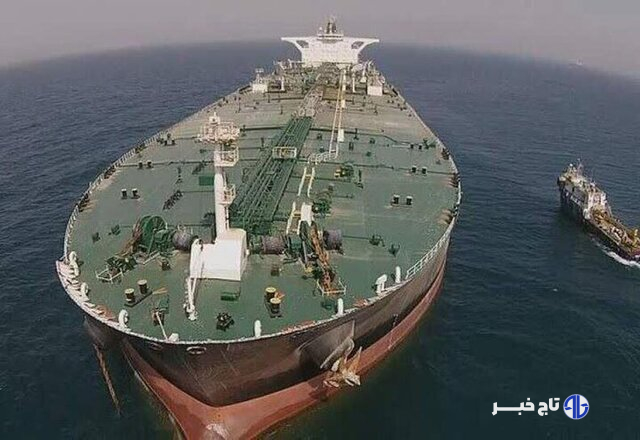 رکوردزنی پیاپی صادرات نفت ایران بر خلاف میل آمریکا