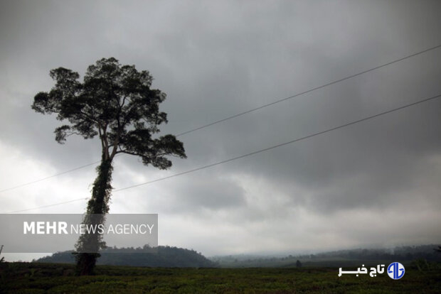 موج گرمای پاییزی استان سمنان را دربرگرفت؛ کاهش کیفیت هوا در غرب