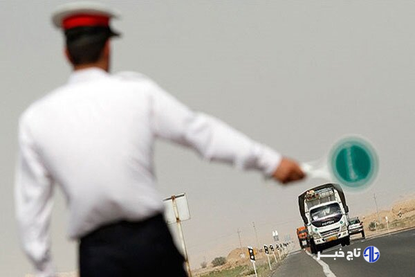 مولوی: راننده کامیون متخلف محور خور-جندق دستگیر شد