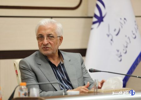 نوری: ارتقای معدل دانش‌آموزان معیار ارزیابی مدیران مدارس شود