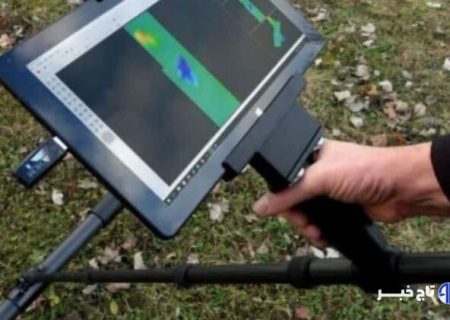 پلیس اردستان ۲ دستگاه گنج یاب کشف کرد