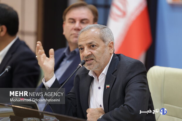 امتحانات استاندارد و با آرامش کامل برای دانشآموزان برگزار شود