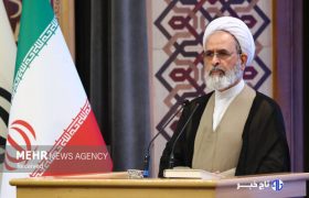 ایران اسلامی امروز قدرتمندتر و مجهزتر از قبل برابر دشمنان ایستاده است