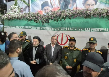 ملت ما ۹۰ شب با اقتدار در خیابان ایستادگی کردند/ پایبندی جوانان به ایران در بهترین لحظات زندگی