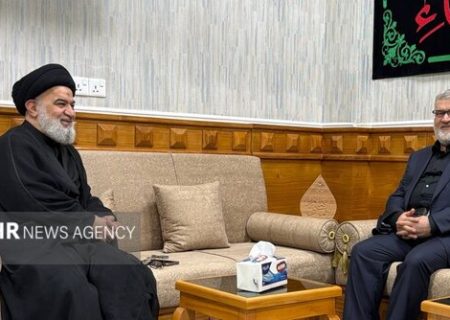 دیدار معتمدیان با تولیت آستان مقدس حضرت ابوالفضل العباس(ع)