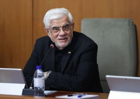 عارف: توسعه علم و فناوری، راهبرد اصلی دولت در دوران پساجنگ است