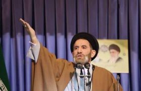 آسفالت بسیاری از خیابان‌ها و کوچه‌های خرم آباد وضعیت مطلوبی ندارند