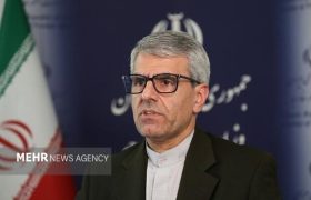مدعی تبعیت از رسالت محمدی(ص)، رفتار حکومت خود را با همان معیارها بسنجد