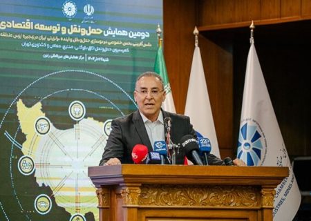 تداوم ورود ریلی کالا از چین؛ تردد مسافران در مرز ایران و پاکستان